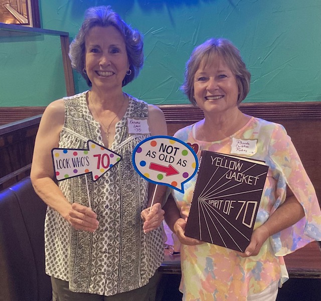 Cathy Lang & Rhonda Carleton (class of 70)